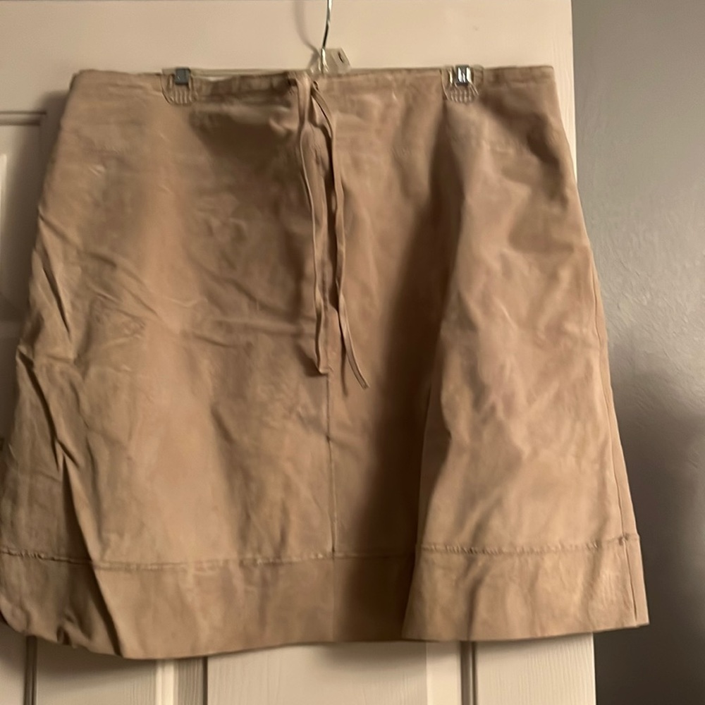 Suede skirt- light weight